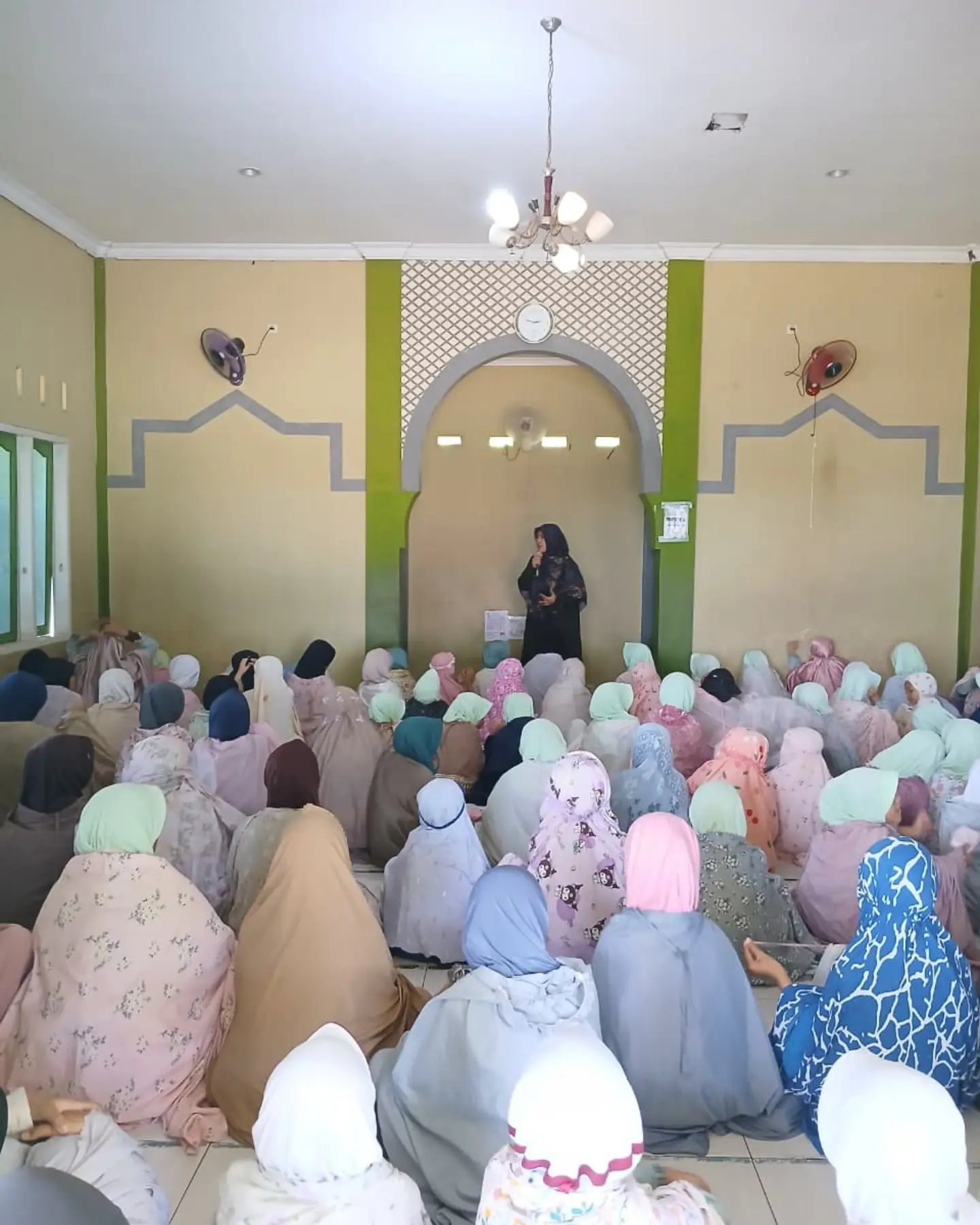 Keputrian: Mencintai Al-Qur’an — foto 2